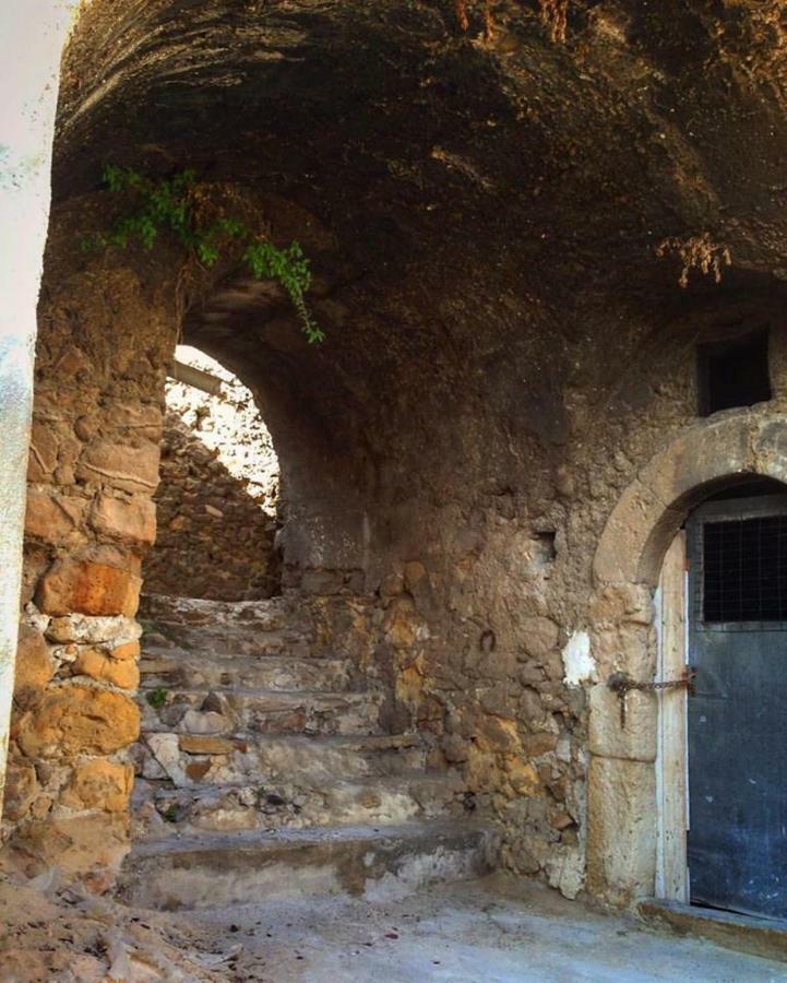 Experience Il Paesino Hotel Licodia Eubea Bagian luar foto