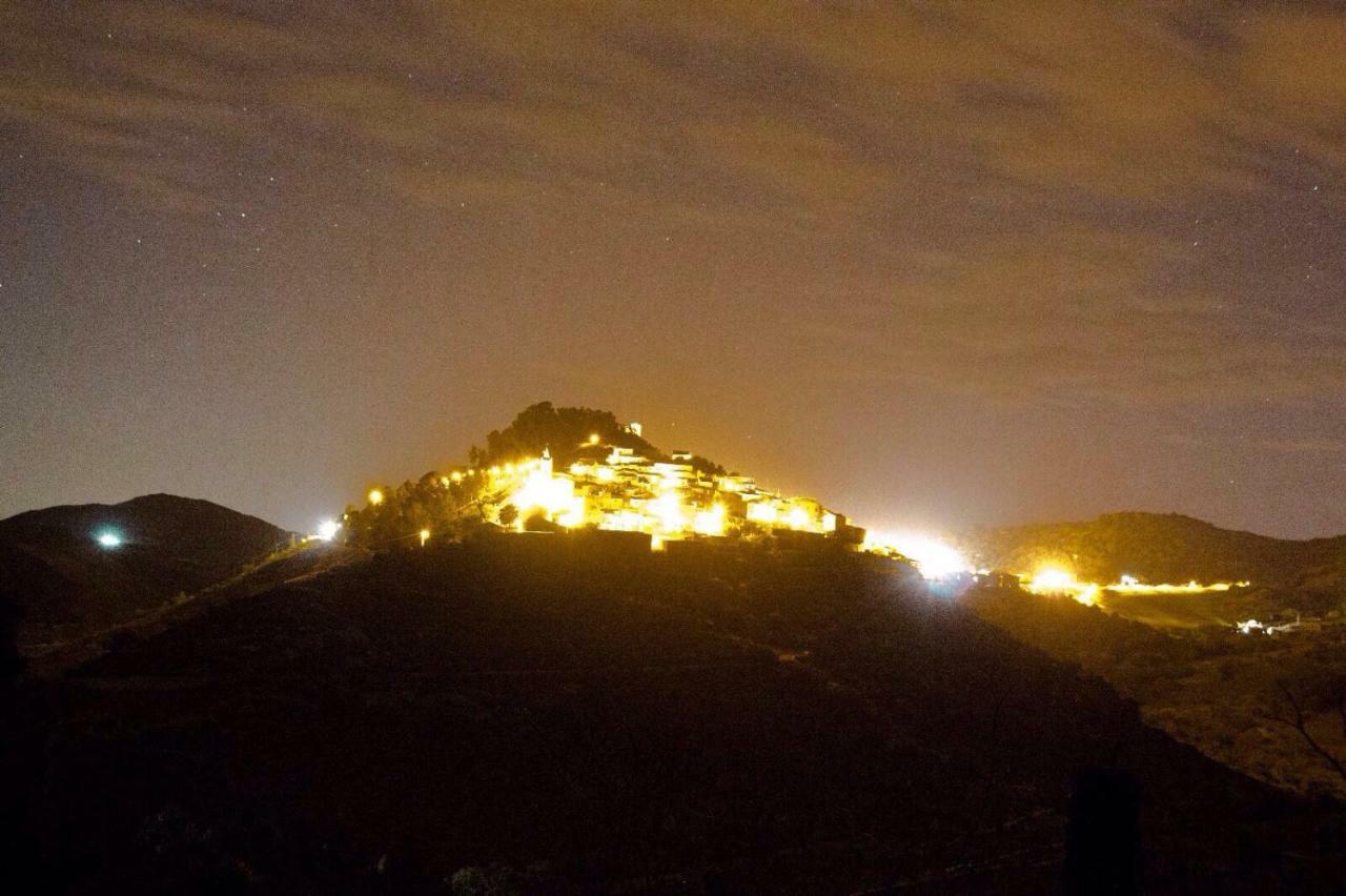 Experience Il Paesino Hotel Licodia Eubea Bagian luar foto